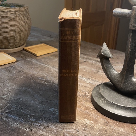 Willa Cather 1926 second edition hard cover book. Fair condition. - Picture 2 of 3